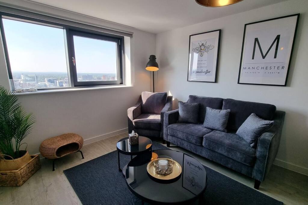 2 Bedroom Penthouse Manchester Extérieur photo